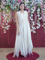 WHITE PRINCESS FLARE FEATHERFALL CAPE SET