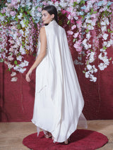 WHITE PRINCESS FLARE FEATHERFALL CAPE SET